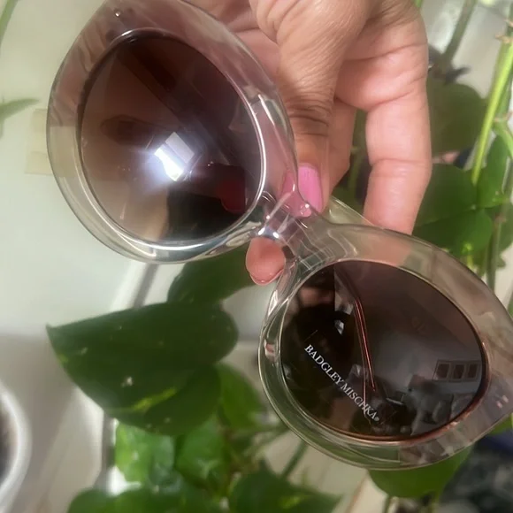 Badgley Mischka Brand🔥Joli Sunglasses🔥 - Picture 5 of 8